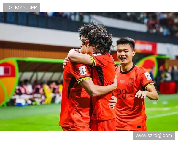 国足奋力鏖战九十分钟终绝平强敌展现中国足球不屈斗志