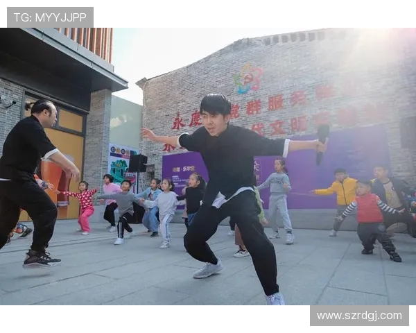 上海街舞队的力量与热情：聚焦街舞文化的传承与创新